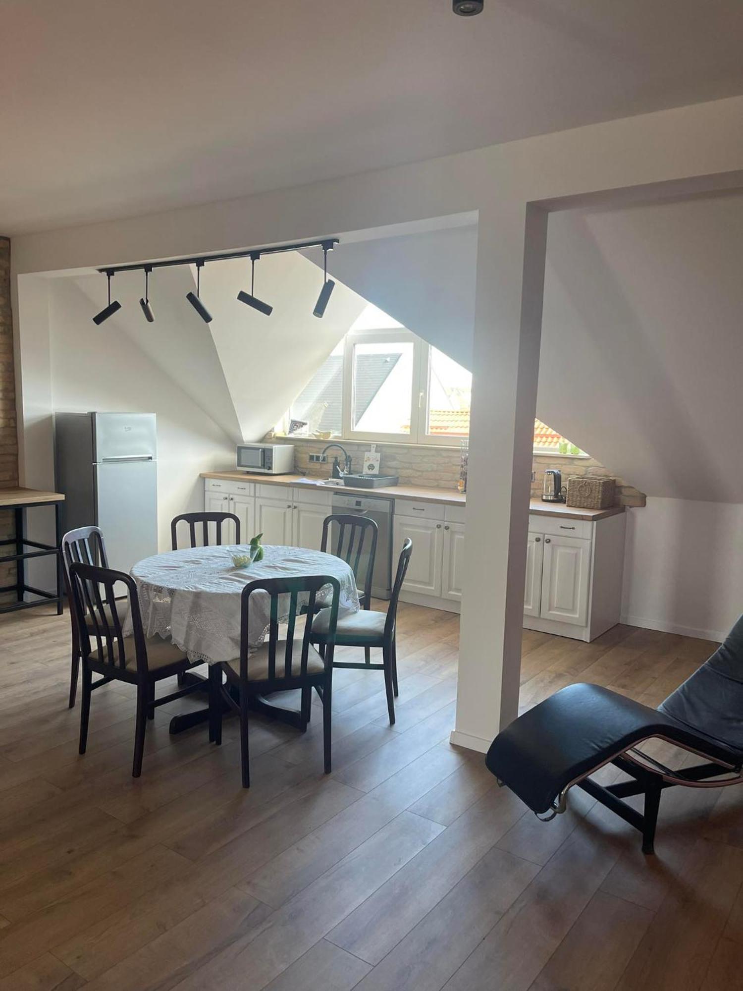 Hotello Apartmanhaz Es Panzio Zalaegerszeg Exterior photo