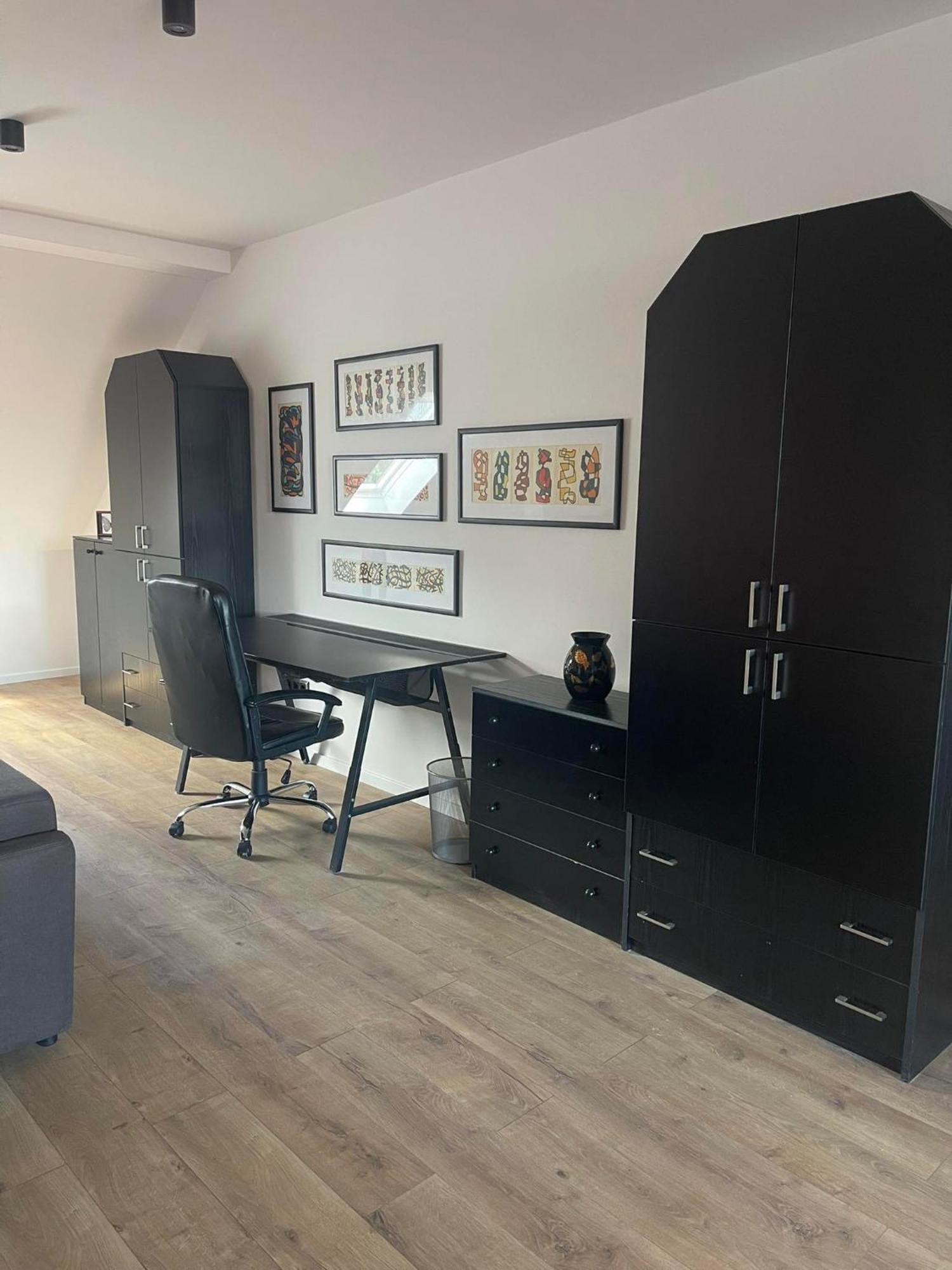 Hotello Apartmanhaz Es Panzio Zalaegerszeg Exterior photo