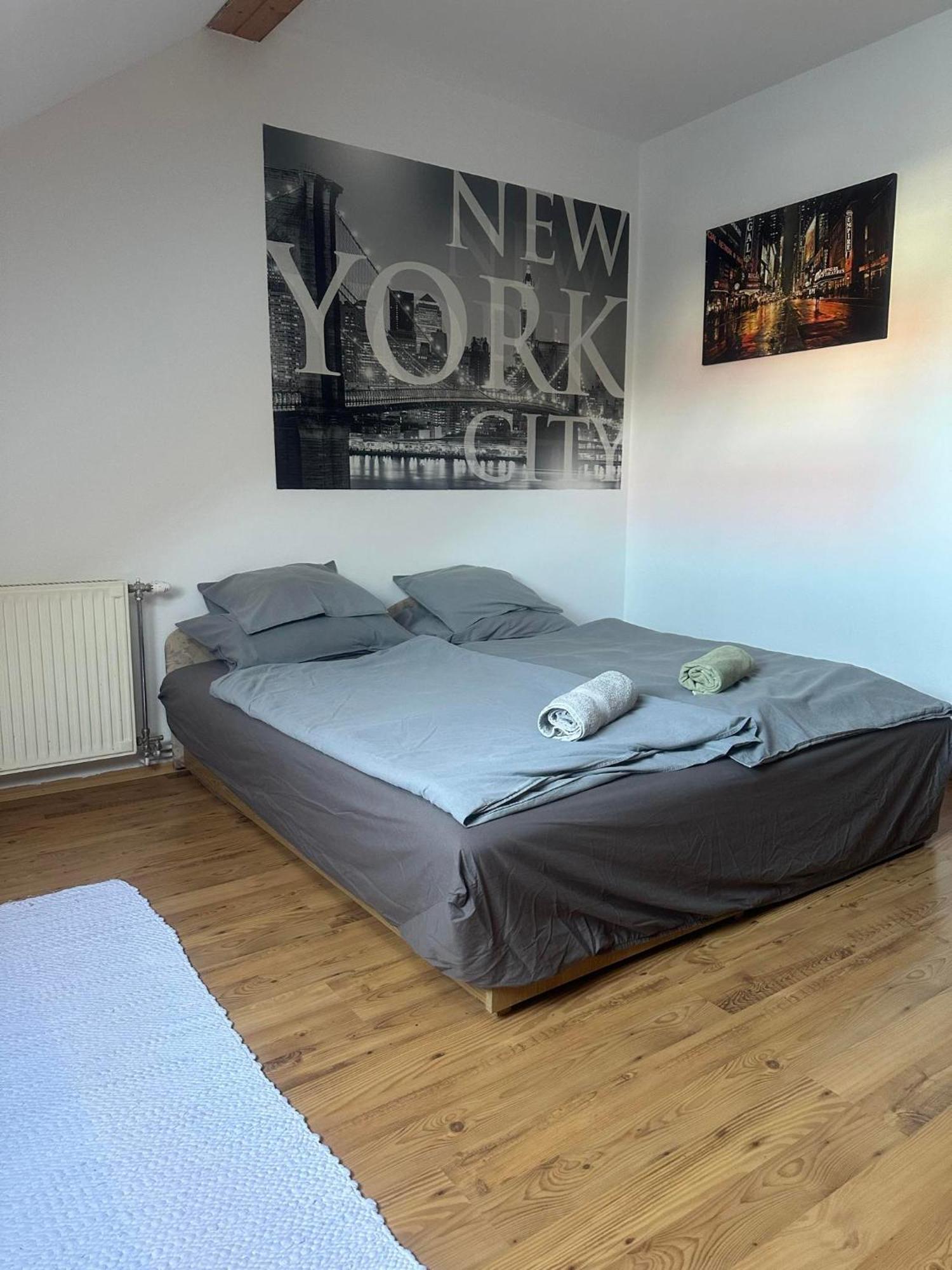 Hotello Apartmanhaz Es Panzio Zalaegerszeg Exterior photo